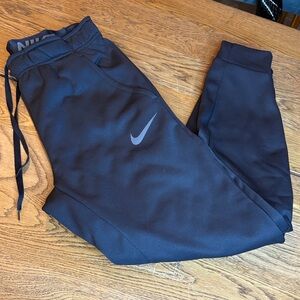 Nike adults  Black Sweatpants